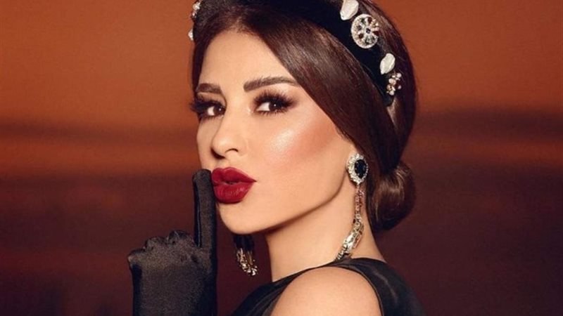 الفنانة اللبنانية ماجي بو غصن