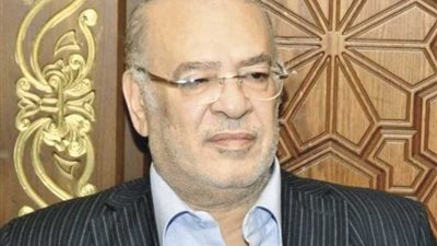 عقب رحيله بساعات.. صلاح عبدالله يُوجه رسالة لـ «طارق عبدالعزيز»
