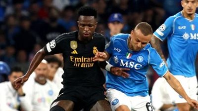 أبطال أوروبا.. «ريال مدريد» يهزم نابولي بثنائية في الشوط الأول