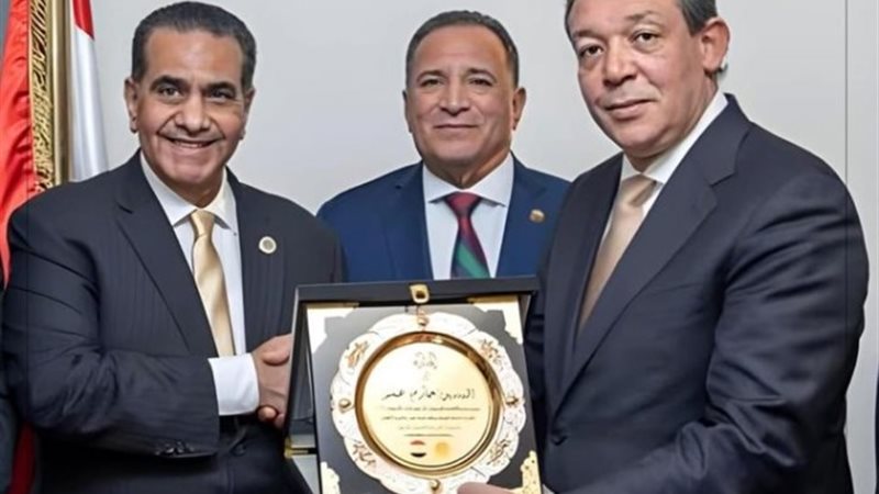 تكريم حملة حازم عمر لمرشحها