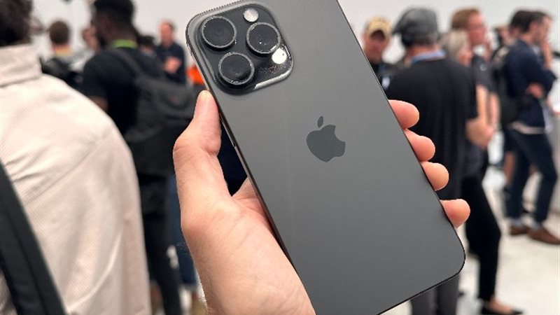 آيفون 15 برو ماكس