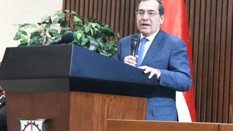 طارق الملا وزير البترول والثروة المعدنية