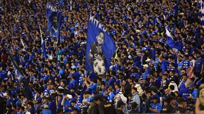 شاهد.. احتفالات جمهور «الهلال» بالفوز على النصر في دوري روشن