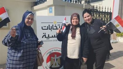 سيدات مصر يتصدرن مشهد الانتخابات الرئاسية في البحرين
