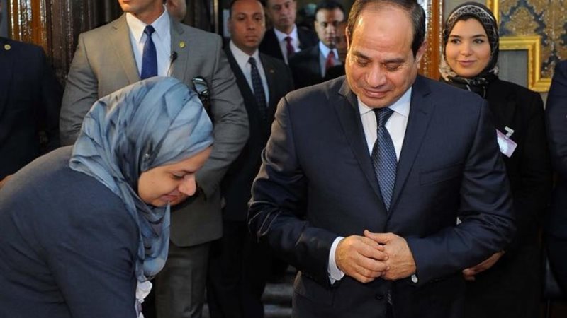 تصويت الرئيس السيسي في انتخابات سابقة