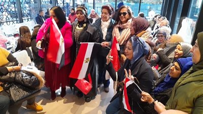 طوابير انتظار في إيطاليا وحضور نسائي كبير بمنتصف اليوم الأخير للانتخابات