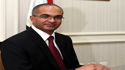 نائب وزير الإسكان يوجه بتحسين شبكات مياه الشرب والصرف الصحي جنوب سيناء