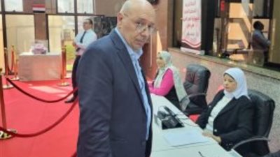 رئيس اتحاد الخماسي الحديث يدلي بصوته في الانتخابات الرئاسية بدبي