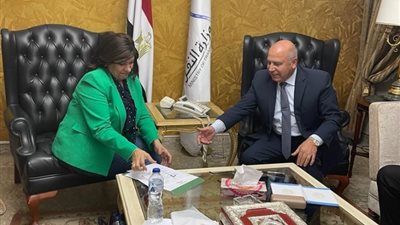 وزير النقل يوافق على تجديد أسطول عربات «شرق الدلتا» بين القاهرة ودمياط