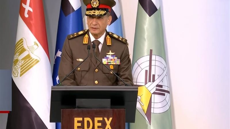 محمد زكي وزير الدفاع