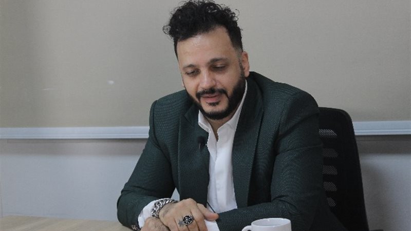 إيساف فى حواره مع موقع الجمهور