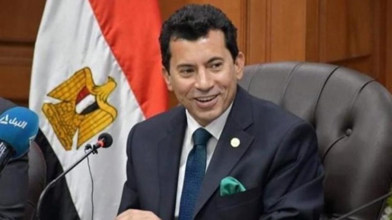 أشرف صبحي