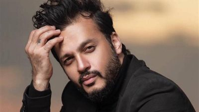 إيساف ينتهي من تسجيل تتر مسلسل «حد فاصل»