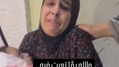 والله يما تعبت فيه.. أخدت 580 إبرة عشانه..  شاهد أم فلسطينية تودع صغيرها بحرقة