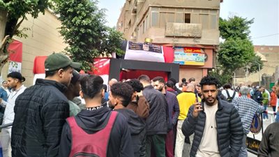 «شباب عابدين في الانتخابات مسمعين» ..إقبال كبير على لجنة محمد فريد