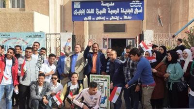 أهالي أسوان يحتشدون أمام اللجان الانتخابية في ثاني أيام الاقتراع