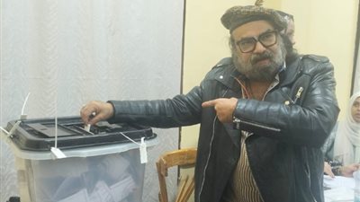 نادر أبو الليف يصوت في الانتخابات الرئاسية.. ويوجه رسالة للسيسي