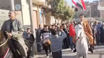 بالخيول والمزمار .. أجواء رائعة بجزيرة الوراق في ثالث أيام الانتخابات