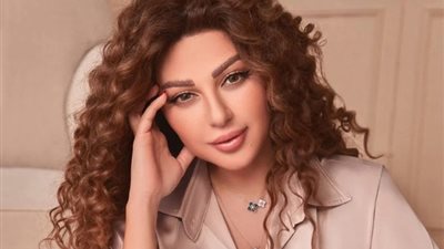 ميريام فارس: «ليه لما أروح بلد عربي لازم أخد فيزا وليه متبقاش مفتوحة؟»