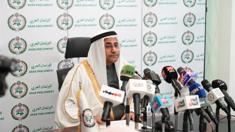 عادل العسومي