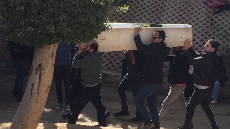 جثمان المخرج الراحل أحمد البدري