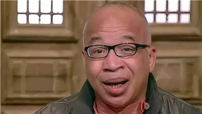 غدًا.. شريف الدسوقي في ليلة حكي «ع الرايق» بمعرض الفيوم للكتاب