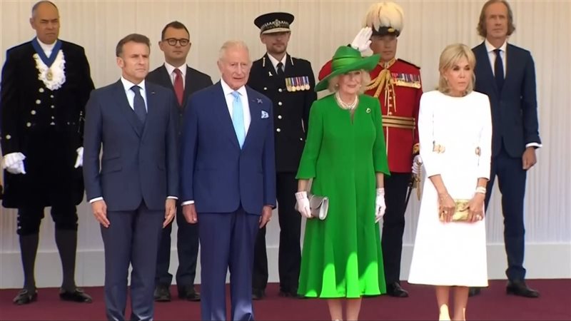 استقبال ملكي لماكرون في بريطانيا