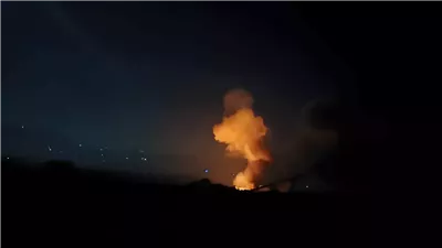 انفجارات عنيفة تهز جبلة السورية وسط أنباء عن استهداف إسرائيلي