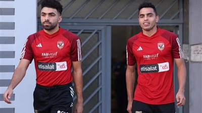 الدبيس وخالد عبدالفتاح ينتقلان إلى سيراميكا كليوباترا مقابل محمد شكري (خاص)