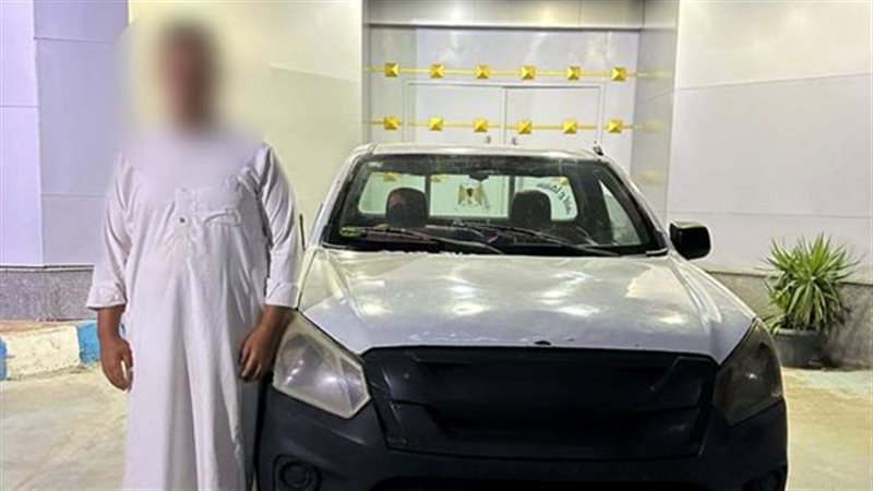 المتهم والسيارة المضبوطة 
