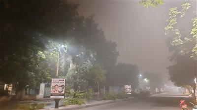 عاصفة ترابية تغطي سماء أسوان والمحافظ يعلن رفع درجة الاستعداد القصوى.. صور