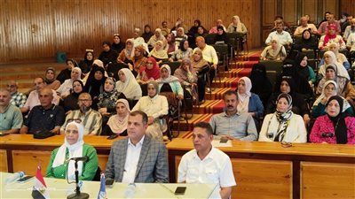 وكيل تعليم دمياط يتابع ورش عمل لتدريب معلمي اللغة العربية على المنهج الجديد