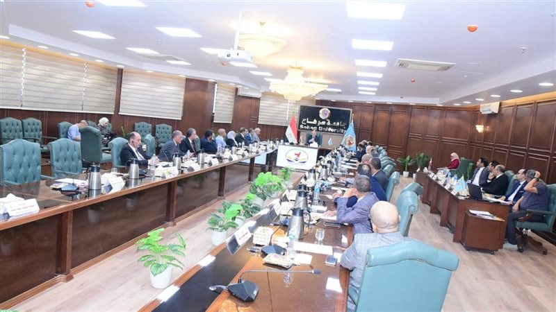 جانب من الاجتماع 
