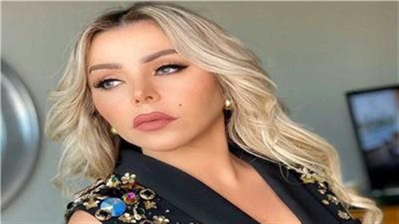 الفنانة رزان مغربي 