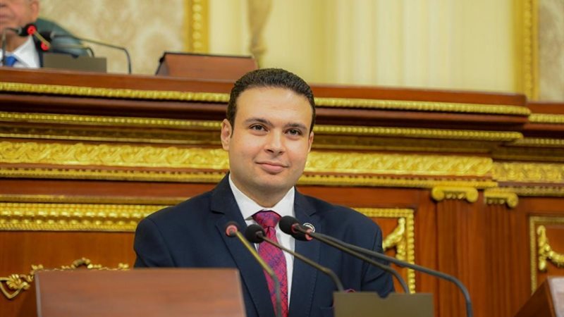 عبدالمنعم امام 