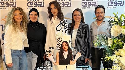آمال ماهر تحتفل بألبومها الجديد في إذاعة 