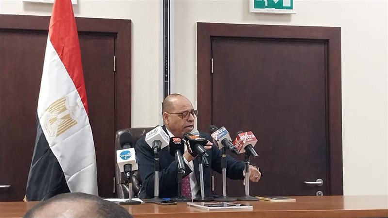 وزير العمل
