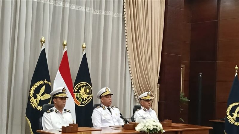 خلال المؤتمر الصحفي بأكاديمية الشرطة 