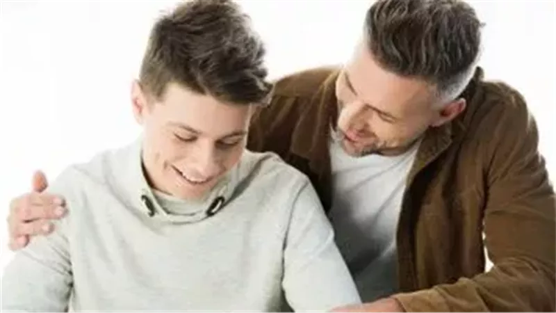 كيف تتعامل من ابنك إذا لم يحقق ابنك المجموع المتوقع؟