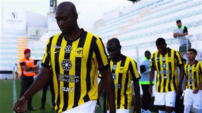 فنربخشة يدك شباك الاتحاد السعودي بهدفين في الشوط الأول