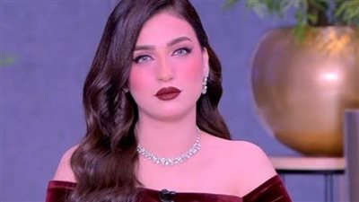 ياسمين عز تحذر السيدات من الخلافات الزوجية بسبب الحر: 