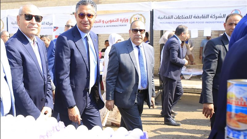 وزير التموين 