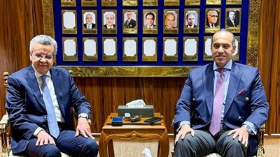 التنسيق المؤسسي محور لقاء وزير الشئون النيابية ورئيس «المركزي للمحاسبات»