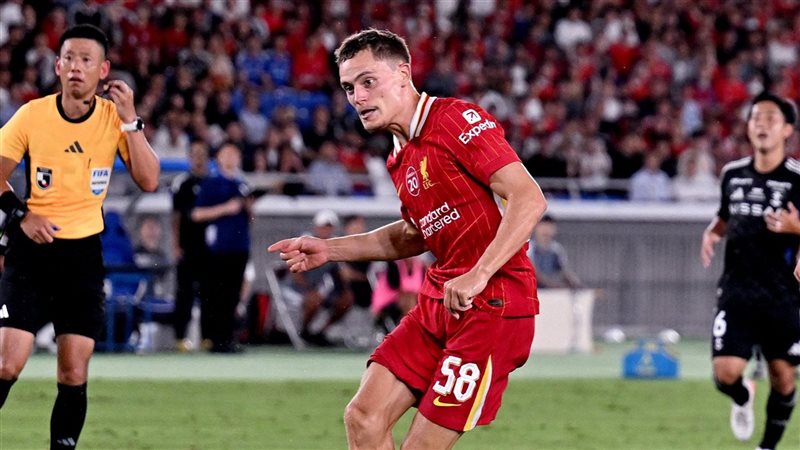 مباراة ليفربول ويوكوهاما 