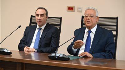 رئيس النواب يلتقي بالمحررين البرلمانيين بمقر المجلس بالعاصمة الإدارية 