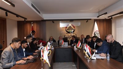 عمليات الجبهة الوطنية تواصل انعقادها لليوم الثاني من التصويت بانتخابات الشيوخ