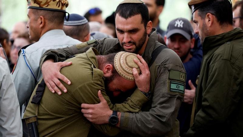 انهيار مكانة الاحتلال لدى أمريكا