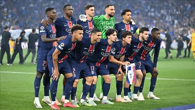 إنريكي يعلن تشكيل باريس سان جيرمان لمواجهة أوكسير في الدوري الفرنسي