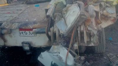 تقديم الرعاية الكاملة.. محافظ سوهاج يتابع حالة المصابين في حادث الكريمات