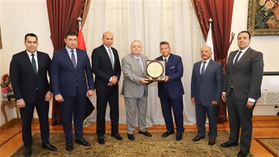 نادي قضاة مجلس الدولة بالفيوم يكرم رئيس مجلس الدولة 